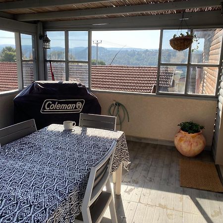 בין יער לים Villa Shelomi Kültér fotó